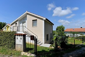 Apartment 1860