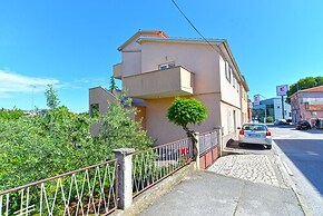 Apartment 1873