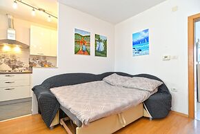 Apartment 1873