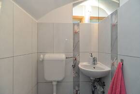 Apartment 1873