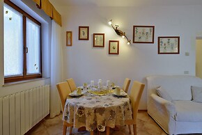 Apartment 1877