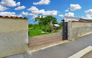 House 1884