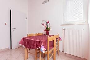 Apartment 1893
