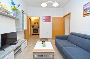 Apartment 1927