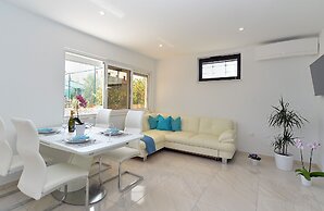 Apartment 1927