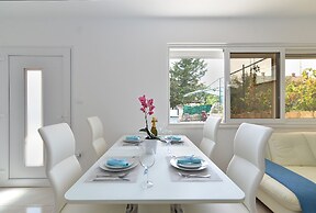 Apartment 1927