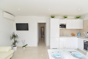 Apartment 1927