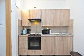 Apartment 1927