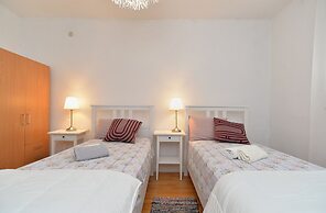 Apartment 1928