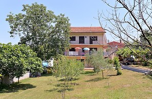Apartment 1928