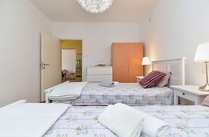 Apartment 1928