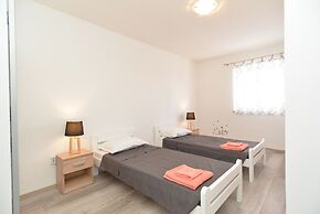 Apartment 1938