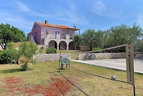 Apartment 1938