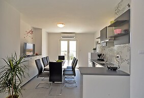 Apartment 1938