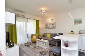 Apartment 1941