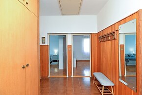 Apartment 1947