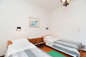 Apartment 1950