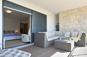 Apartment 1955