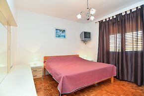 Apartment 1956