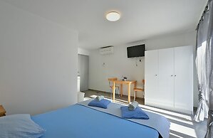 Apartment 1964
