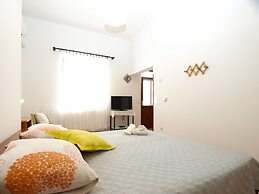Apartment 1965