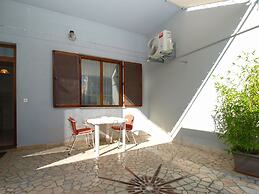 Apartment 1965