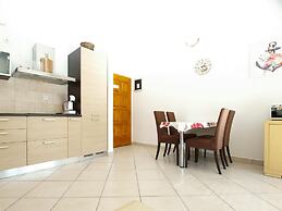 Apartment 1970