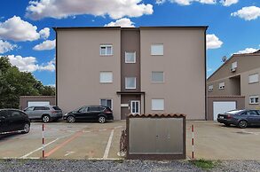 Apartment 1977