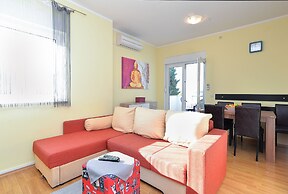 Apartment 1982