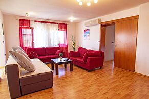 Apartment 1984