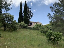 Villa in Frejus With Pool Near Beach