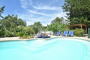 Villa in Frejus With Pool Near Beach