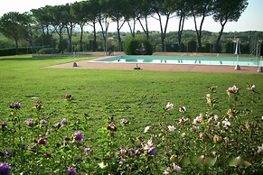 Bucine Hideaway With Pool