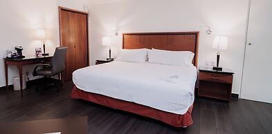 HS HOTSSON Hotel Tampico