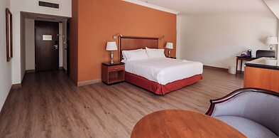 HS HOTSSON Hotel Tampico