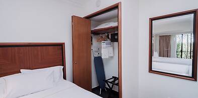 HS HOTSSON Hotel Tampico