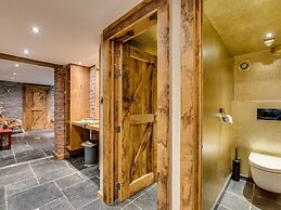 Group Stay With Spa in Vielsalm