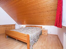 Cozy Apartment in Moos near Lake Constance
