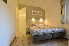 Appealing Holiday Home in Guelders near Forest