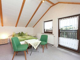 Family-friendly Forest Home