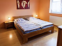Rommersheim Forest Retreat