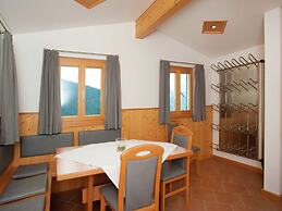 Lush Apartment in Silbertal With Garden