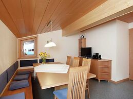 Lush Apartment in Silbertal With Garden
