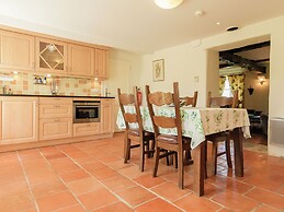 Cottage in Wine Country