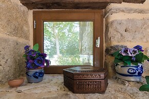 Rustic Chic Country Cottage