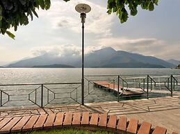 Climb, Cruise & Dine; Lake Como