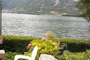 Lakeside Living With Adventure