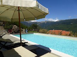 Alpine Getaway in Tuscany