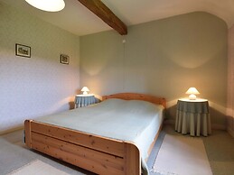 Cozy Weris Cottage Retreat