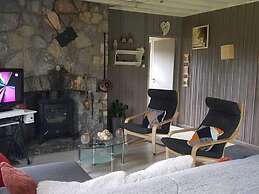 Charming Chalet in Transinne